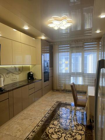 Хіміків вул., 9