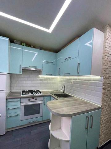 Керченська вул., 19