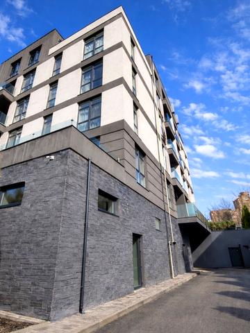 Університетська вул., 17-А