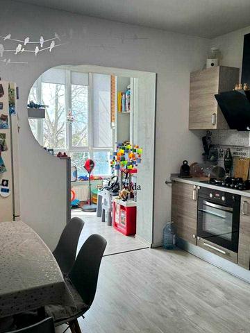 Миру вул., 15-А