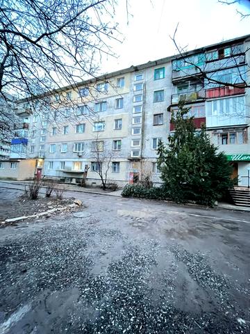 Райдужна вул., 63