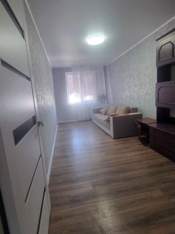 Тесленка вул., 31