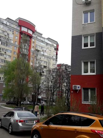 Юлії Здановської вул. (Ломоносова), 81-Б