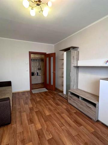 Григорія Ващенка вул., 1