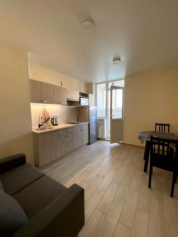 Приміська вул., 24