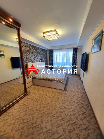 Авраменка вул., 12