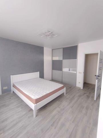 Пасічна вул., 171