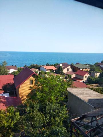 Дача Ковалевського вул., 93