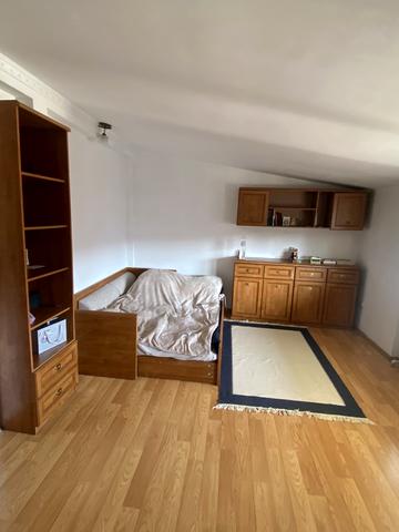 Євгена Коновальця вул. (), 23