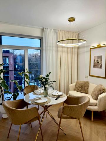 Курортний проїзд, (Будинок)