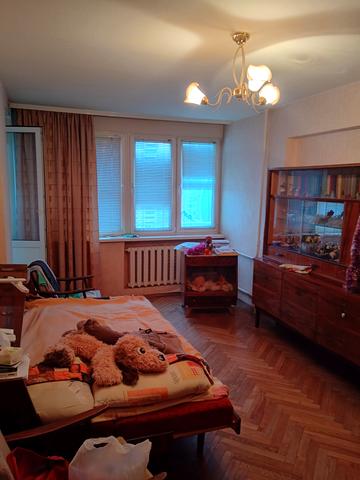 Велика Васильківська вул. (Червоноармійська), 124