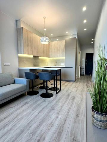 Олеся Гончара вул., 40