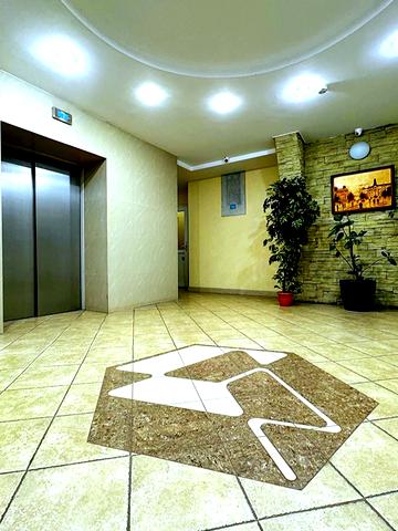 Павла Нірінберга вул. (Баумана), 10-Б