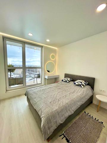 Володимира Великого вул. (Артема), 10-Б