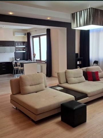 Ляпунова вул., 16