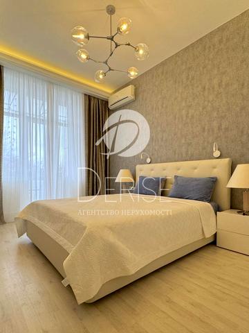 Заньковецької вул., 6