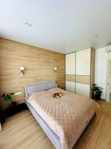 Новоберегова вул., 12-А