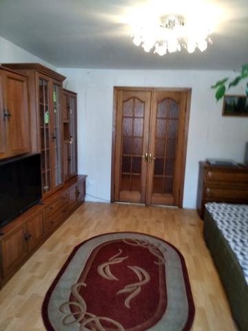 Вячеслава Липинського вул., 1-Б