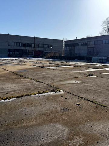 Залізнична вул., 15