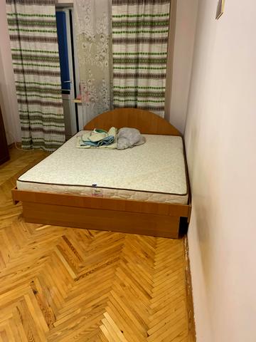 Садова вул., 25