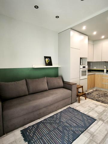 Пасічна вул., 175