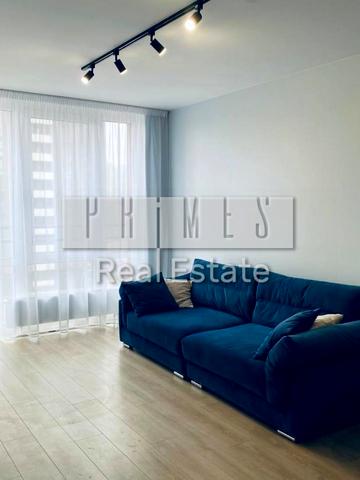 Дніпровська набережна вул., 18-А