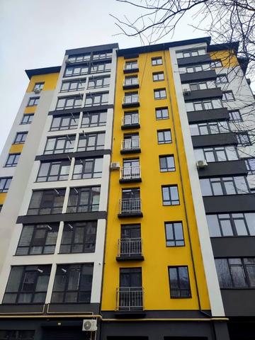 Пасічна вул., 8