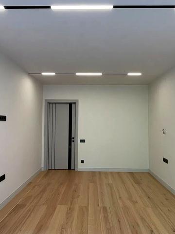 Приозерна вул., 36