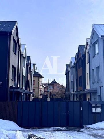 Садова вул.