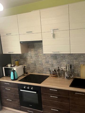 Вацлава Гавела бульв. (Івана Лепсе), 28