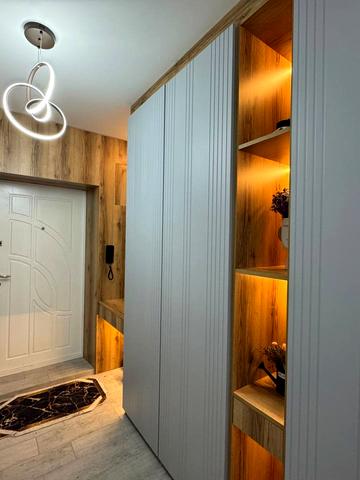 Олександра Довженка вул., 37