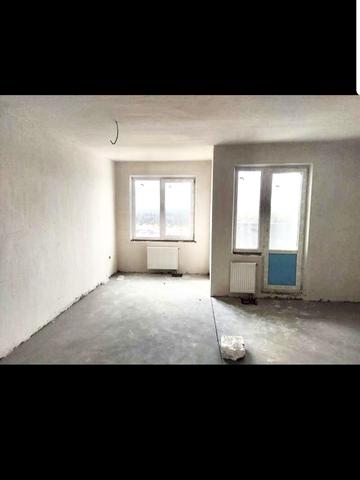 Василя Симоненка вул., 105