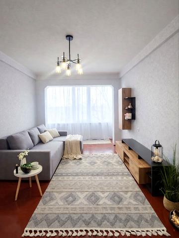 Олега Мудрака вул. (Генерала Наумова), 27