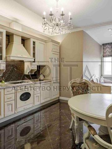 Василя Тютюнника вул. (Анрі Барбюса), 37/1