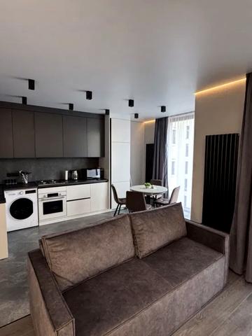 Замарстинівська вул. (Калініна), 40