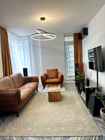 Джона Маккейна вул. (Івана Кудрі), 7