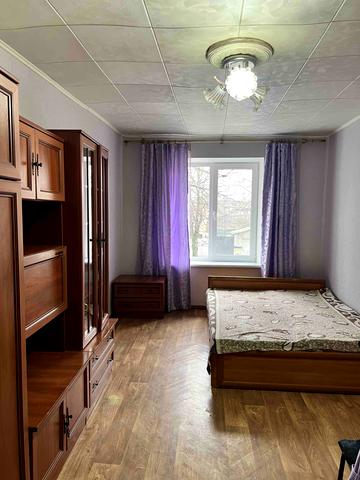 Разумовська вул., 52