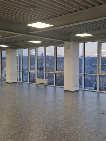 Почайнинська вул., 38/44