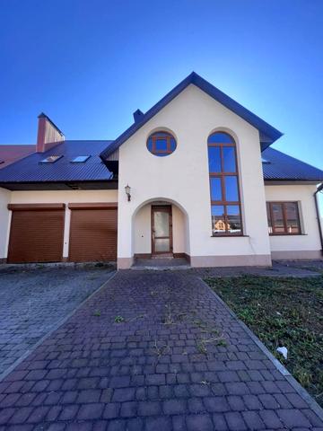 Лесі Українки, 68