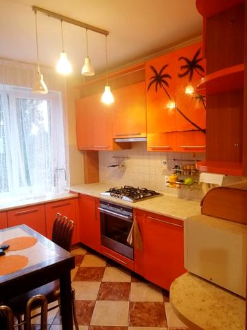 Андрія Первозванного вул. (Стахурського), 2в