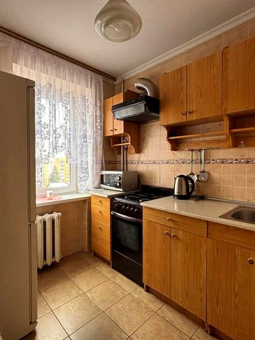 Плугова вул., 14