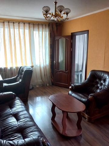 Небесної Сотні просп. (Маршала Жукова), 13