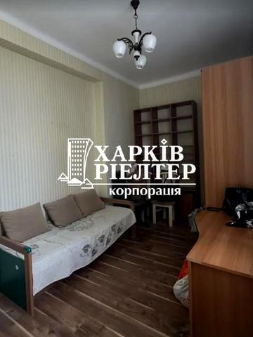 Гіршмана вул., 17