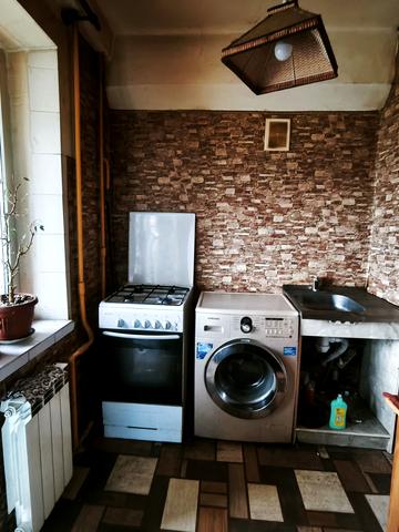 Дніпровська набережна вул., 9-А