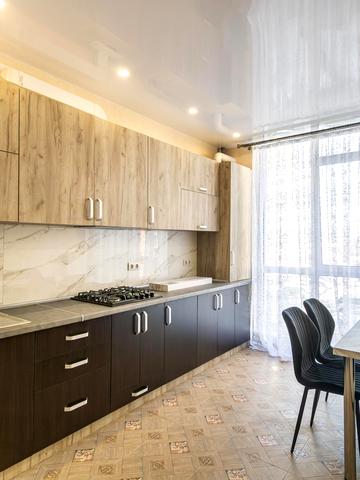 Хіміків вул., 5-Б