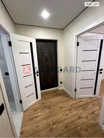 Стельмаха вул., 27