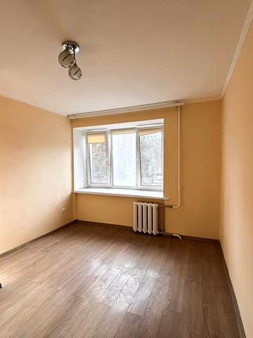 Кулика і Гудачека вул. (Макарова), 38