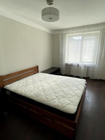 Івана Панькевича вул., 73