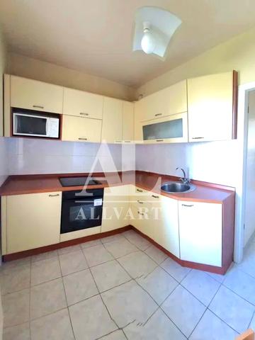 Ревуцького вул., 13