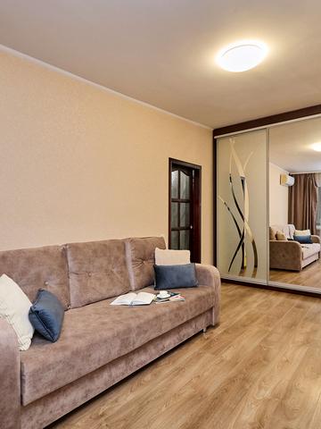 Антоновича вул. (Горького), 170/1б